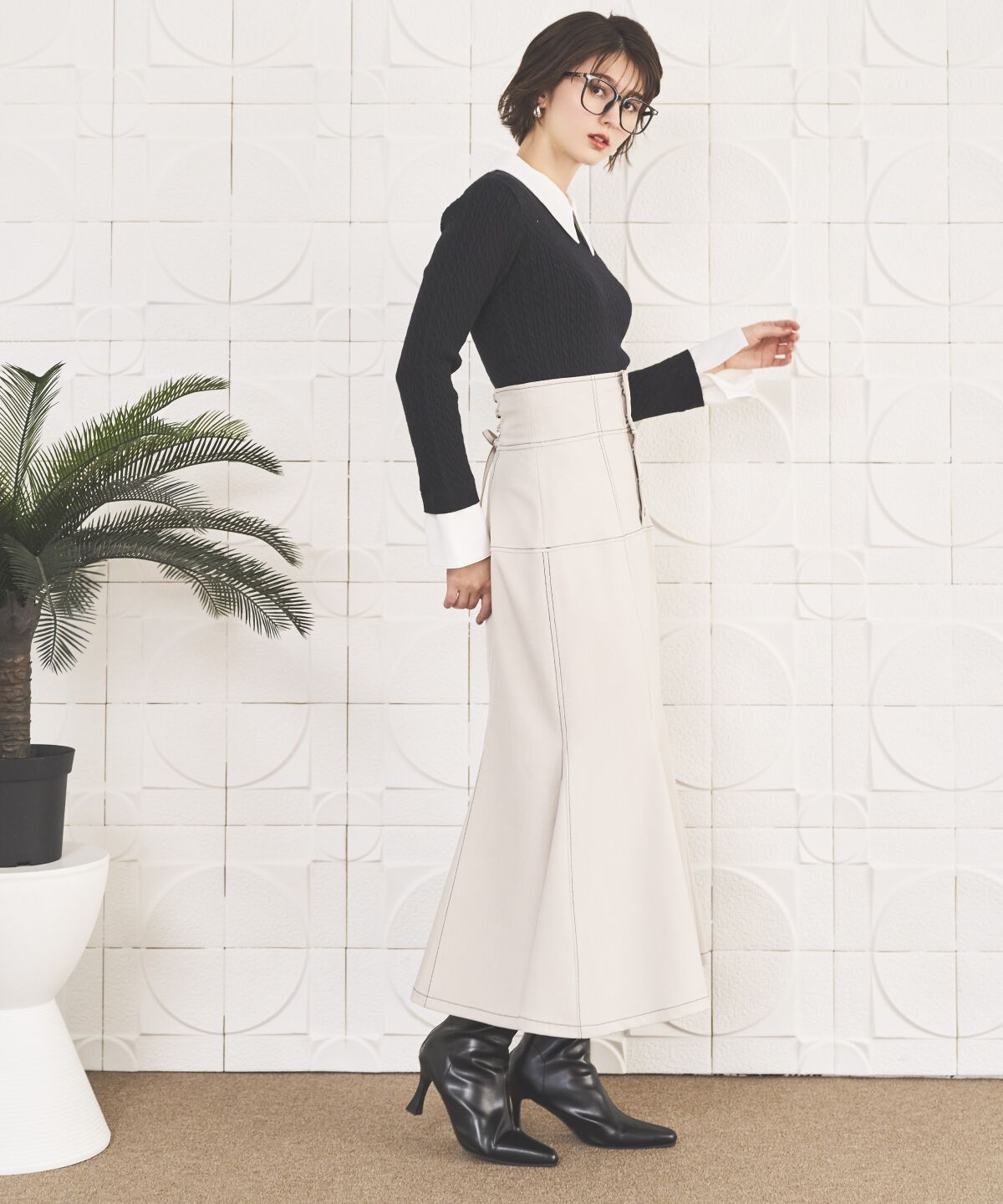 アンドクチュール「ハイウエストコルセットステッチスカート」|フレア|