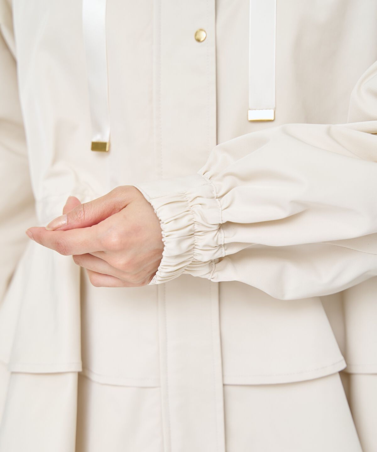 アンドクチュール「ペプラムマウンテンパーカー」|アウトドア|