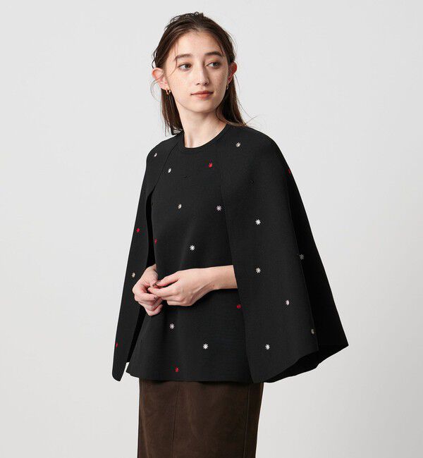 UNITED ARROWS「エンブロイダリー フラワー ケープニット ‐ウォッシャブル‐」|ニット・セーター|