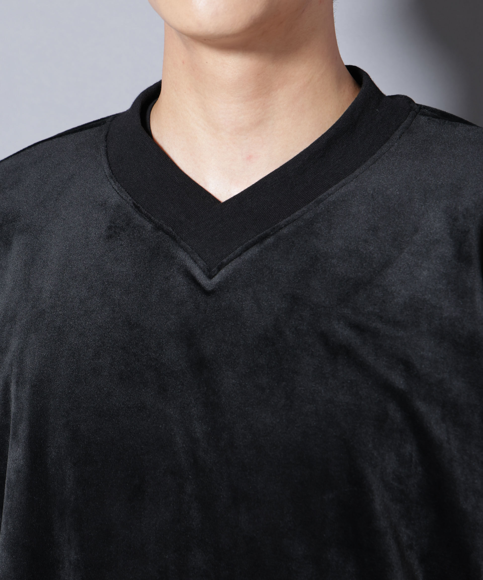 nano･universe「ベロアプルオーバー Vネックスウェット」|Tシャツ・カットソー|