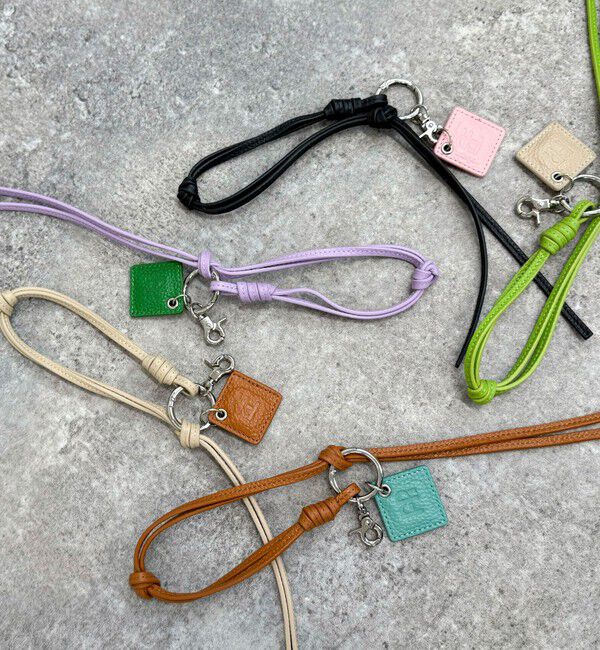 fredy emue「FRロゴ＆タッセルレザーチャーム」|チャーム・キーホルダー|