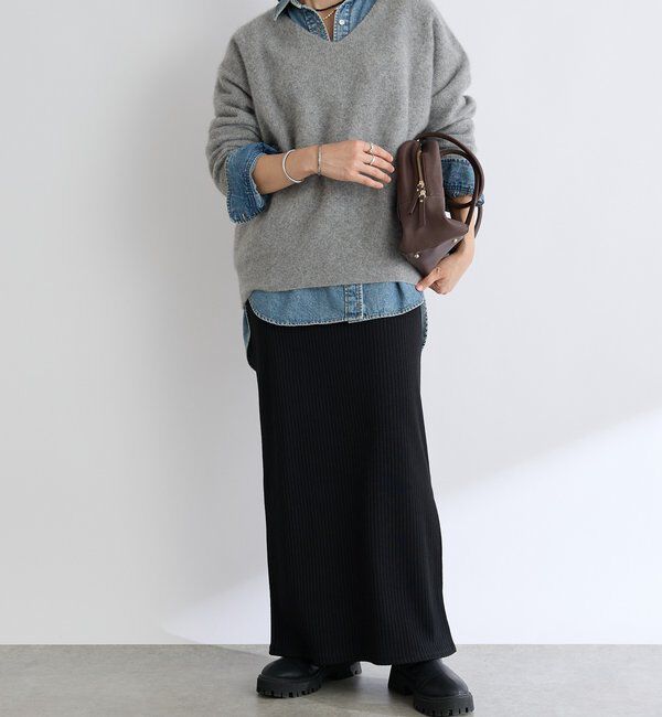  「【抜け感シルエット】ヘアリーウール片畦Vネックニット」|ニット・セーター|