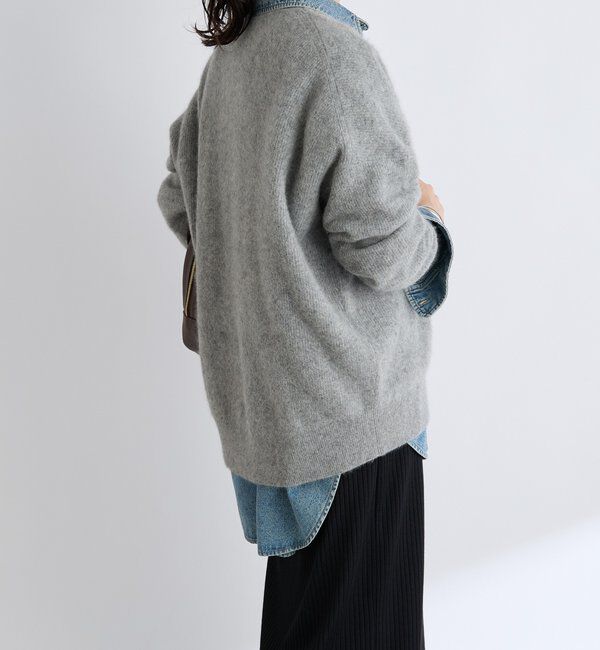  「【抜け感シルエット】ヘアリーウール片畦Vネックニット」|ニット・セーター|