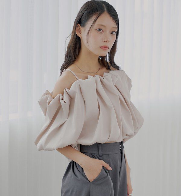  「【SALON by Chico】ギャザーバルーンオフショルブラウス」|シャツ・ブラウス|