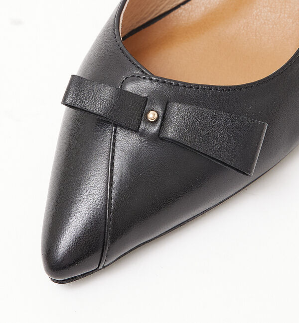 AU BANNISTER「リボンモチーフローヒールパンプス」|パンプス|