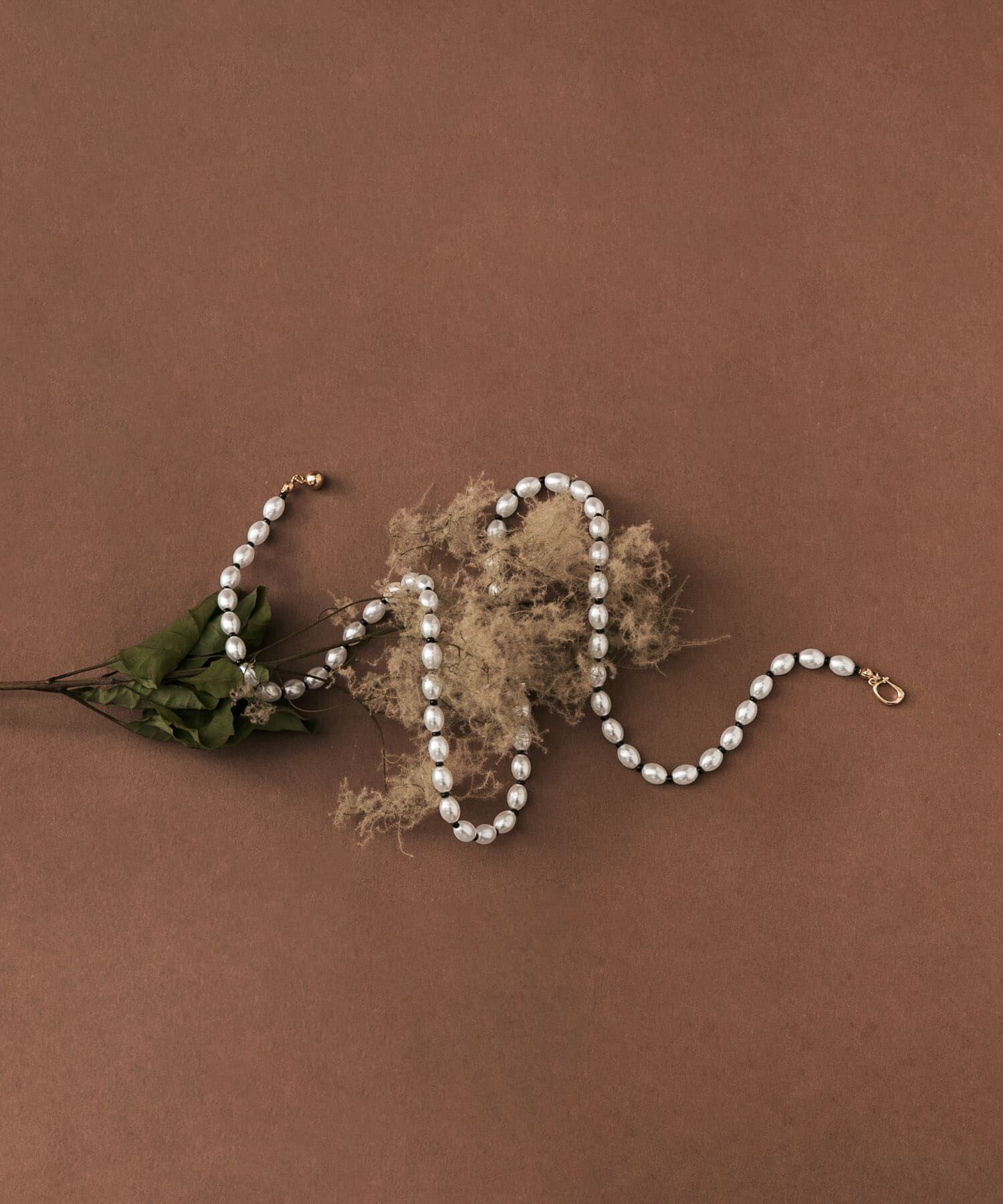 SMELLY「パールビーズYネックレス」|ネックレス|