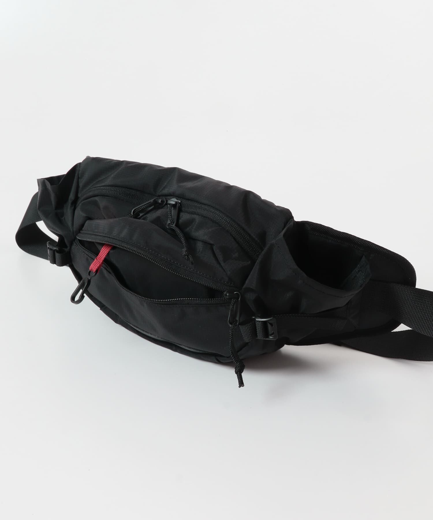 URBAN RESEARCH DOORS「フロントポケットボディバッグ」|ショルダー・メッセンジャー|