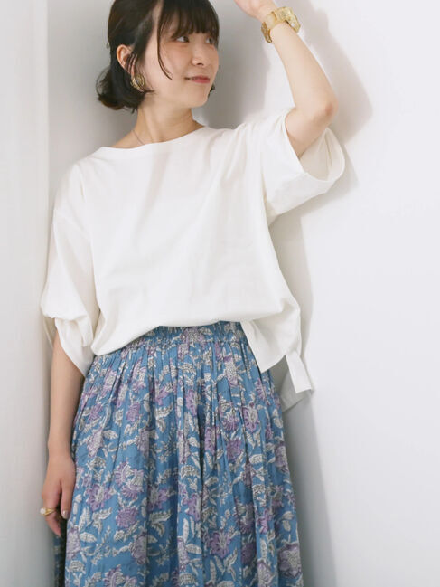 Samansa Mos2 blue「ツイストスリーブTシャツ」|Tシャツ・カットソー|オフホワイト