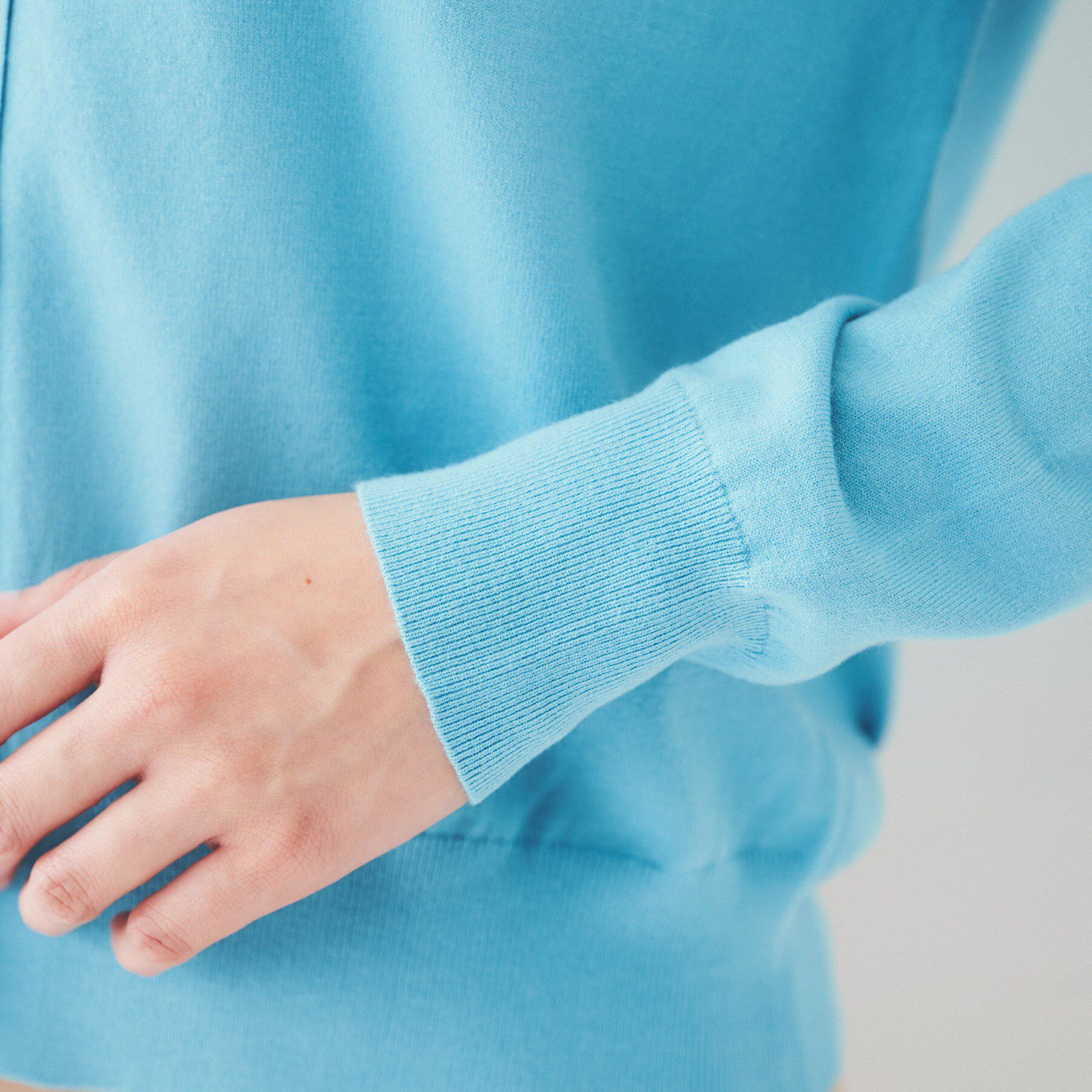 UNTITLED「【アンサンブル可能】配色Vネックカーディガン」|カーディガン|