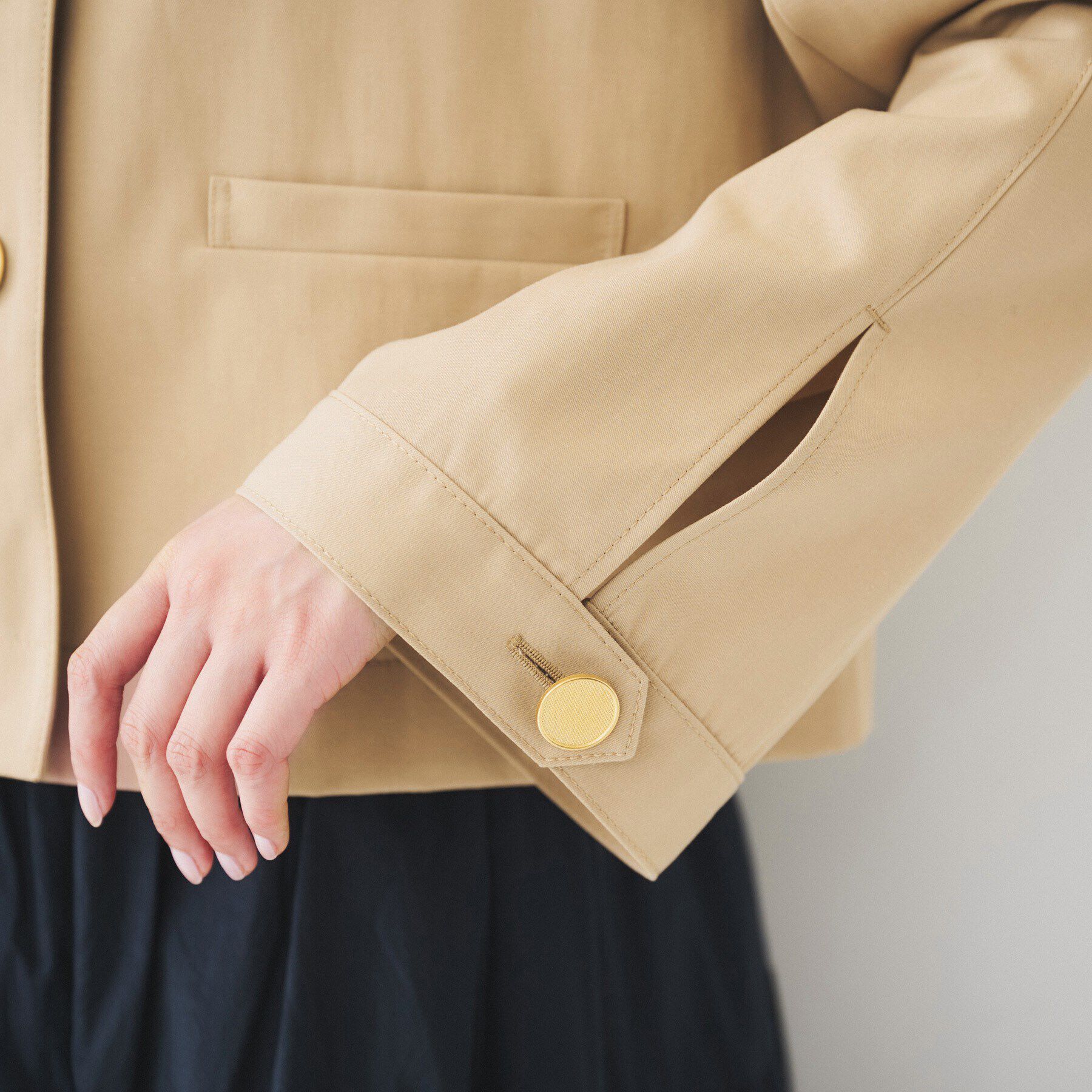 UNTITLED「【きれいめ/軽羽織り】コットンライク クルーネックジャケット」|ノーカラージャケット|