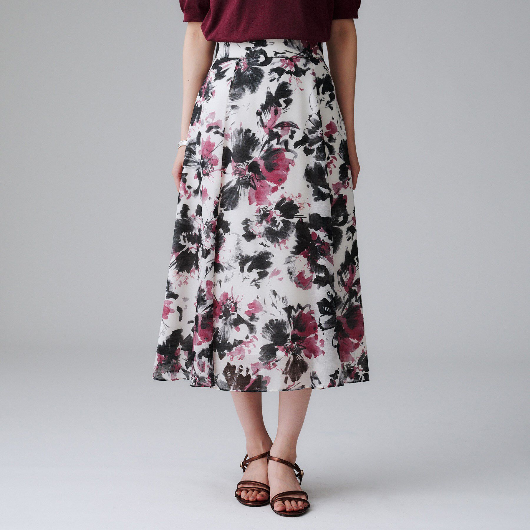 UNTITLED「【シアー/後ろウエストゴム/花柄】ペイントフラワースカート」|スカート|ピンク(173)