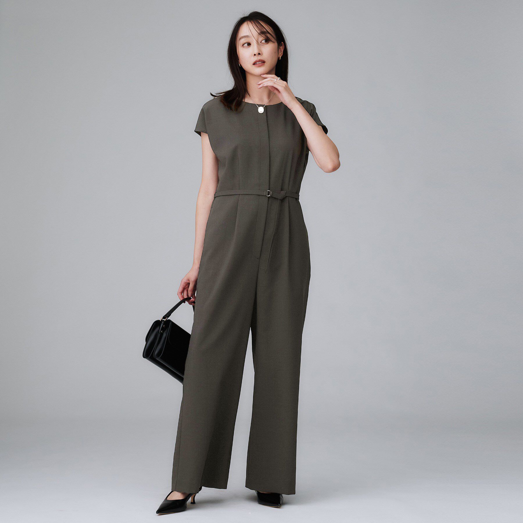 UNTITLED「【きれいめ/オールインワン】梳毛調合繊コンビネゾン」|オールインワン|