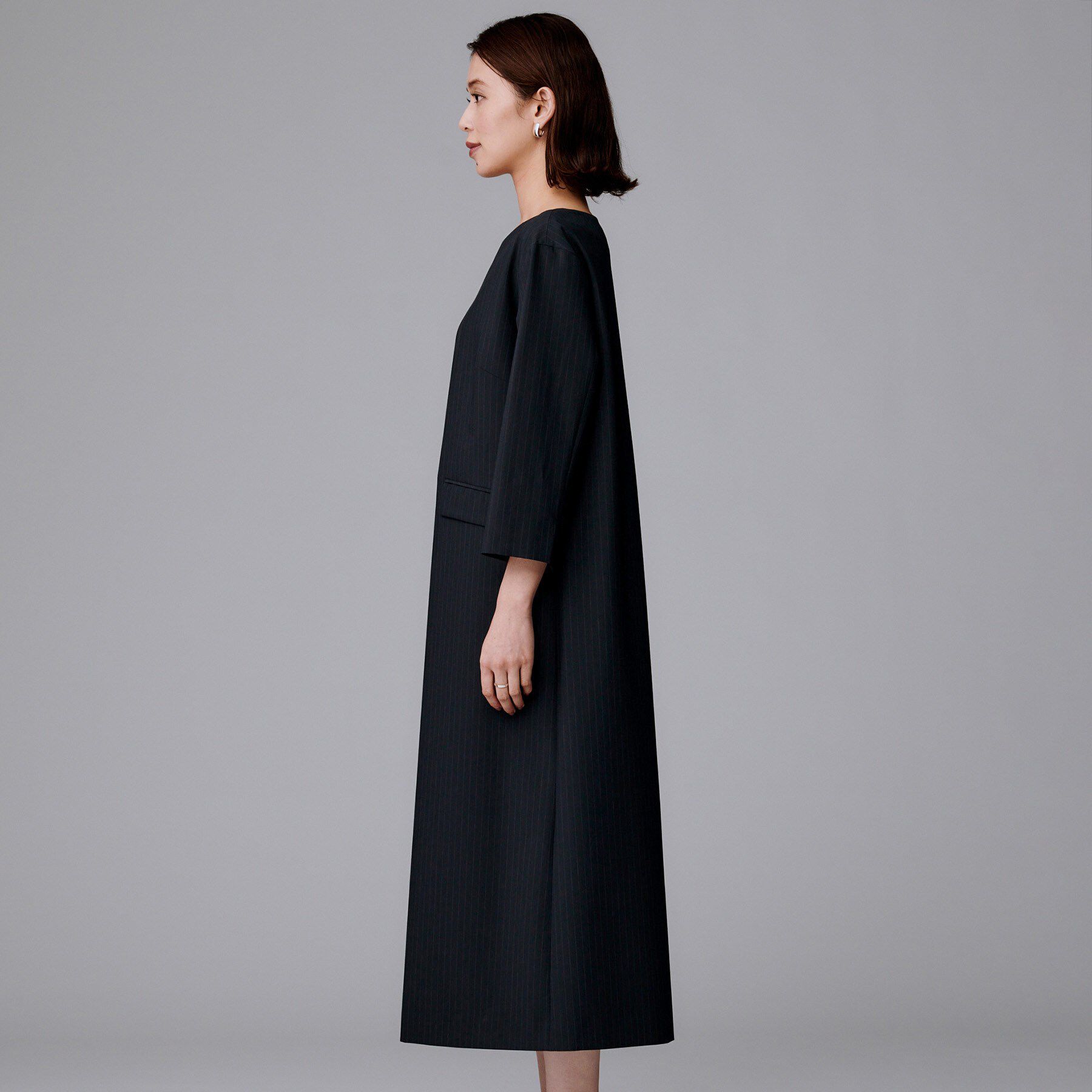 UNTITLED「【洗える/ストレッチ性】スーツライク ストライプワンピース」|ワンピース|