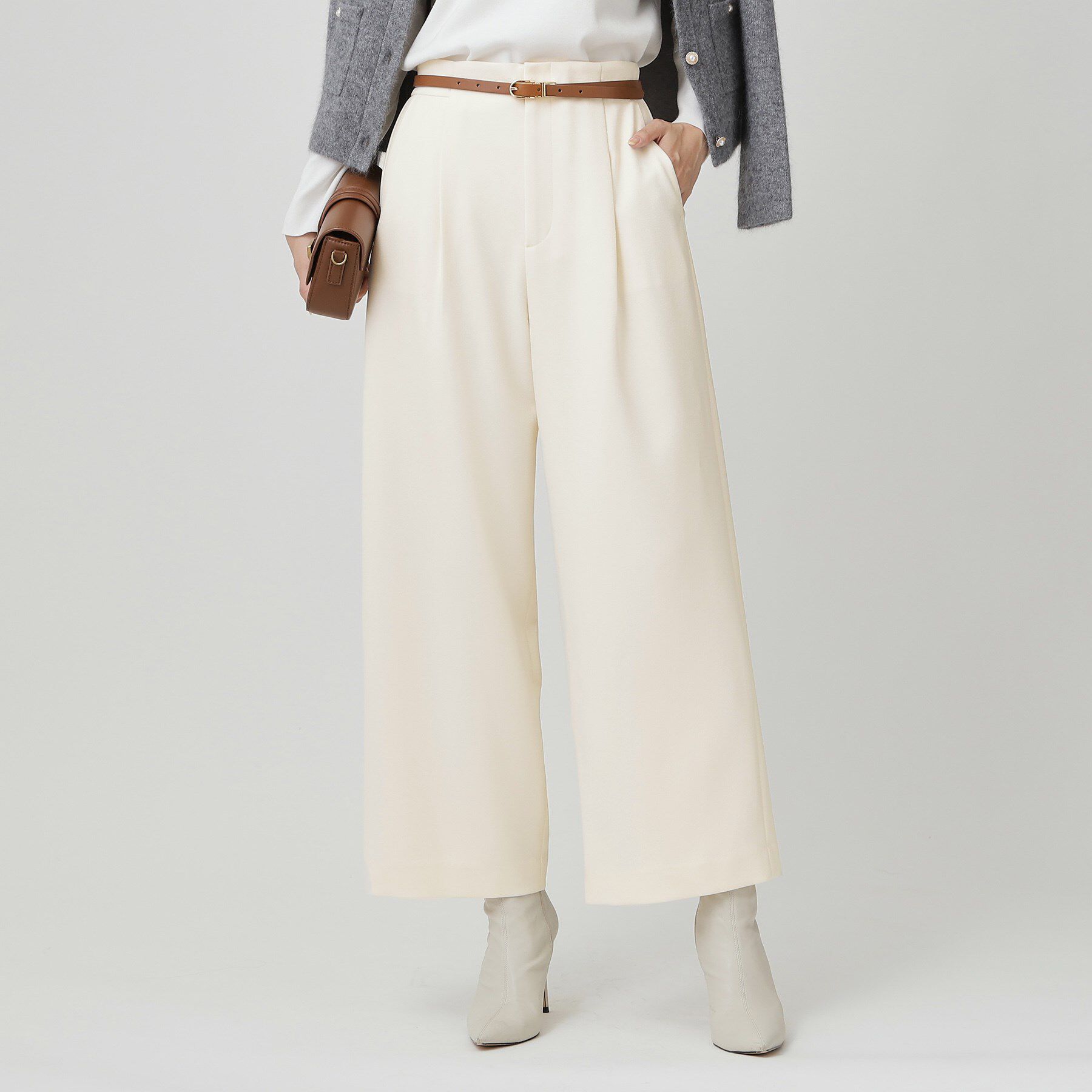 COUP DE CHANCE「【手洗い可／日本製】タックワイドパンツ」|その他|オフホワイト(003