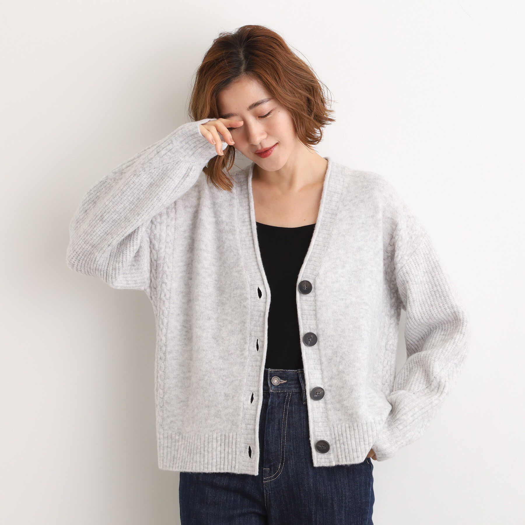 grove「ケーブルアクセント Vネックカーディガン」|カーディガン|ライトグレー(012