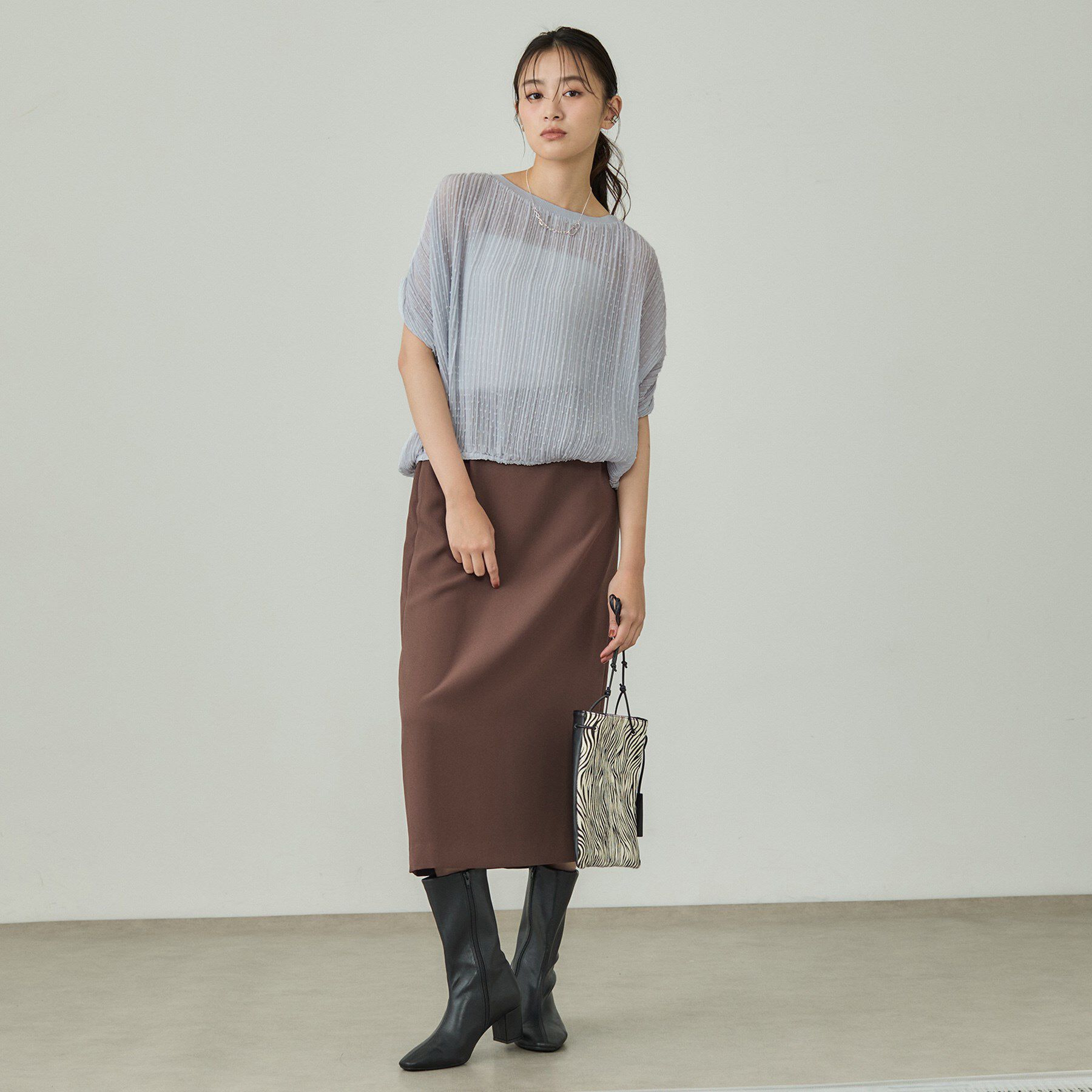 INDIVI「【洗える／ドット柄／凹凸素材】プリーツデザインブラウス」|シャツ・ブラウス|