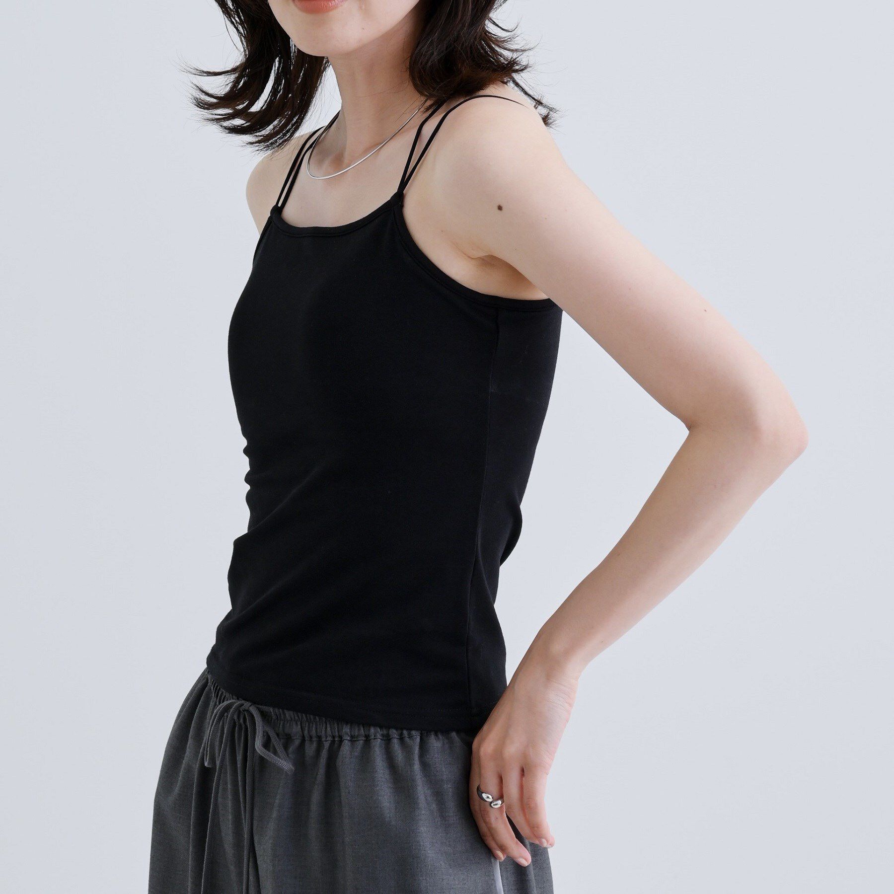 GALLEST「【一部店舗限定】カップ付きバッククロスキャミソール」|キャミソール|