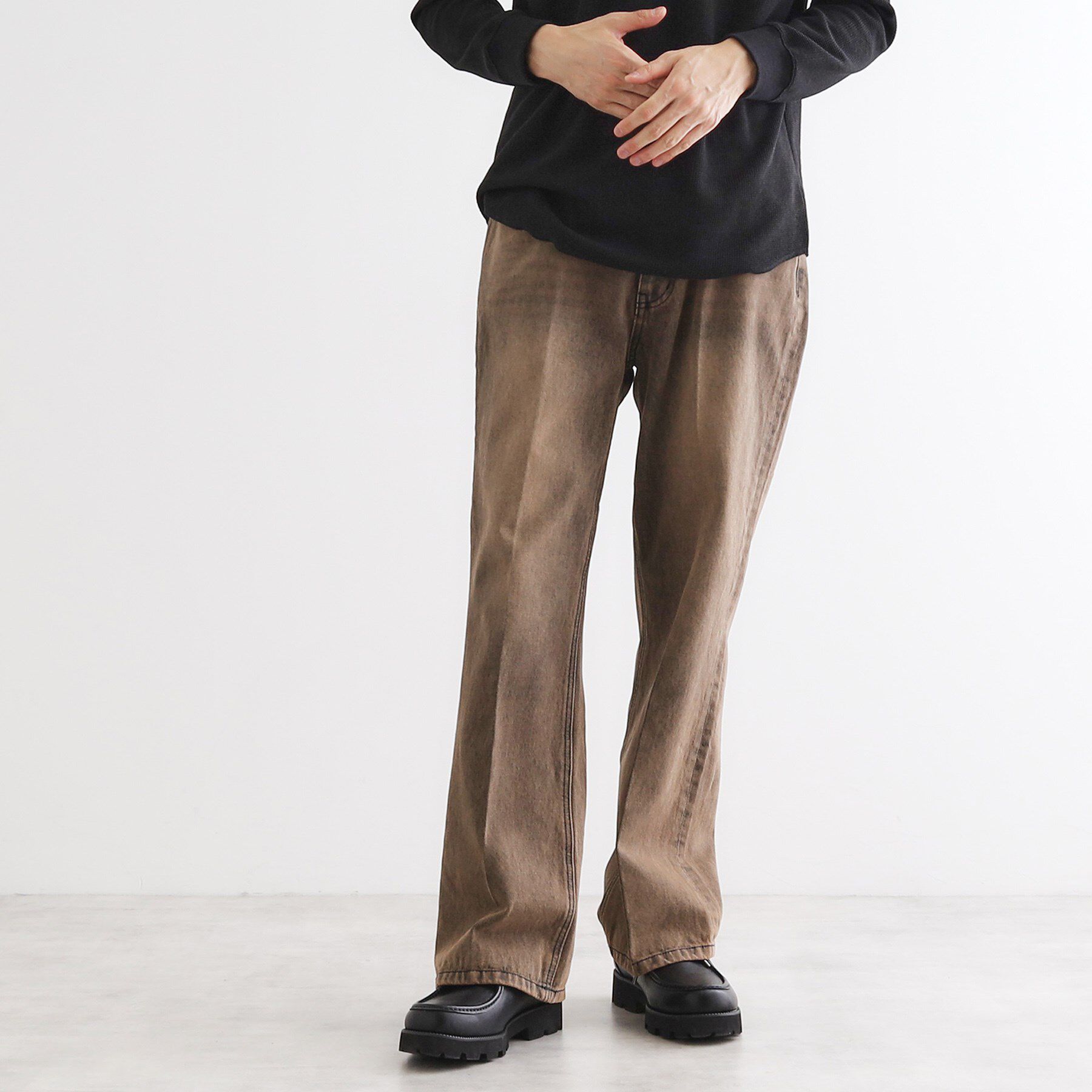 tk.TAKEO KIKUCHI「フレアデニムパンツ」|デニム|