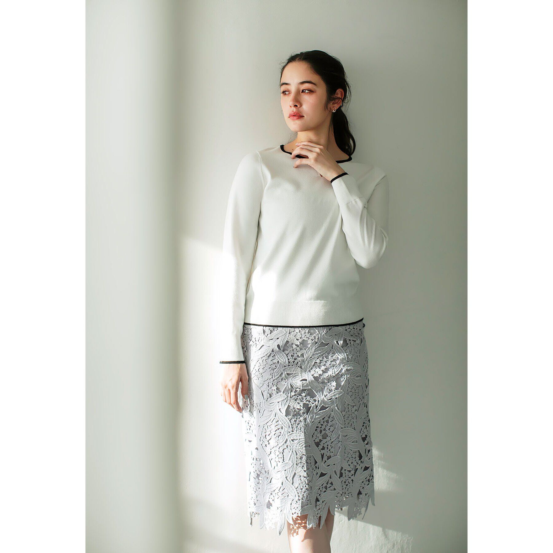 index「バイカラーキーネックニット【洗濯機洗い可】」|ニット・セーター|