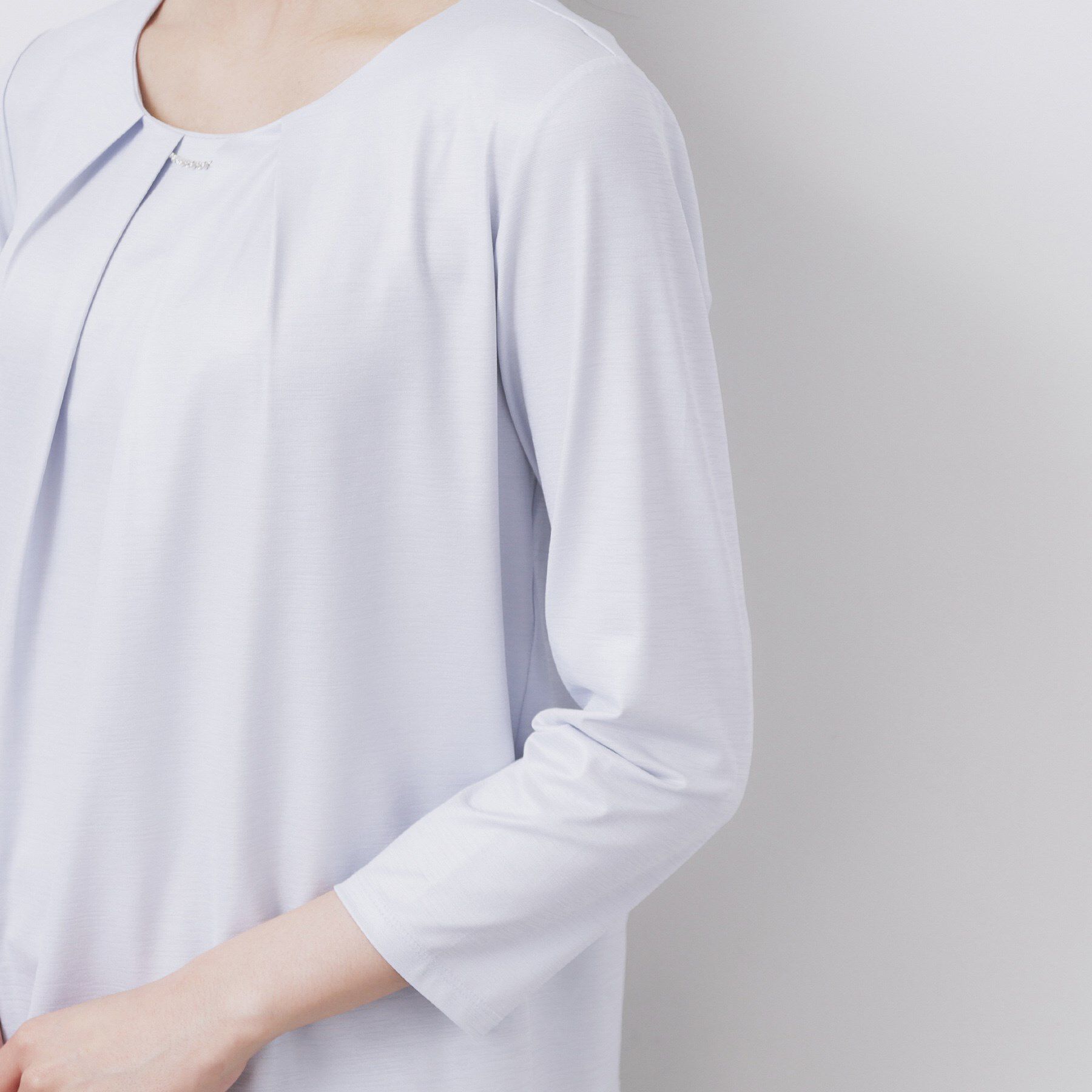 index「《S-3Lサイズ》タックビジュートップス【洗濯機洗い可】」|Tシャツ・カットソー|