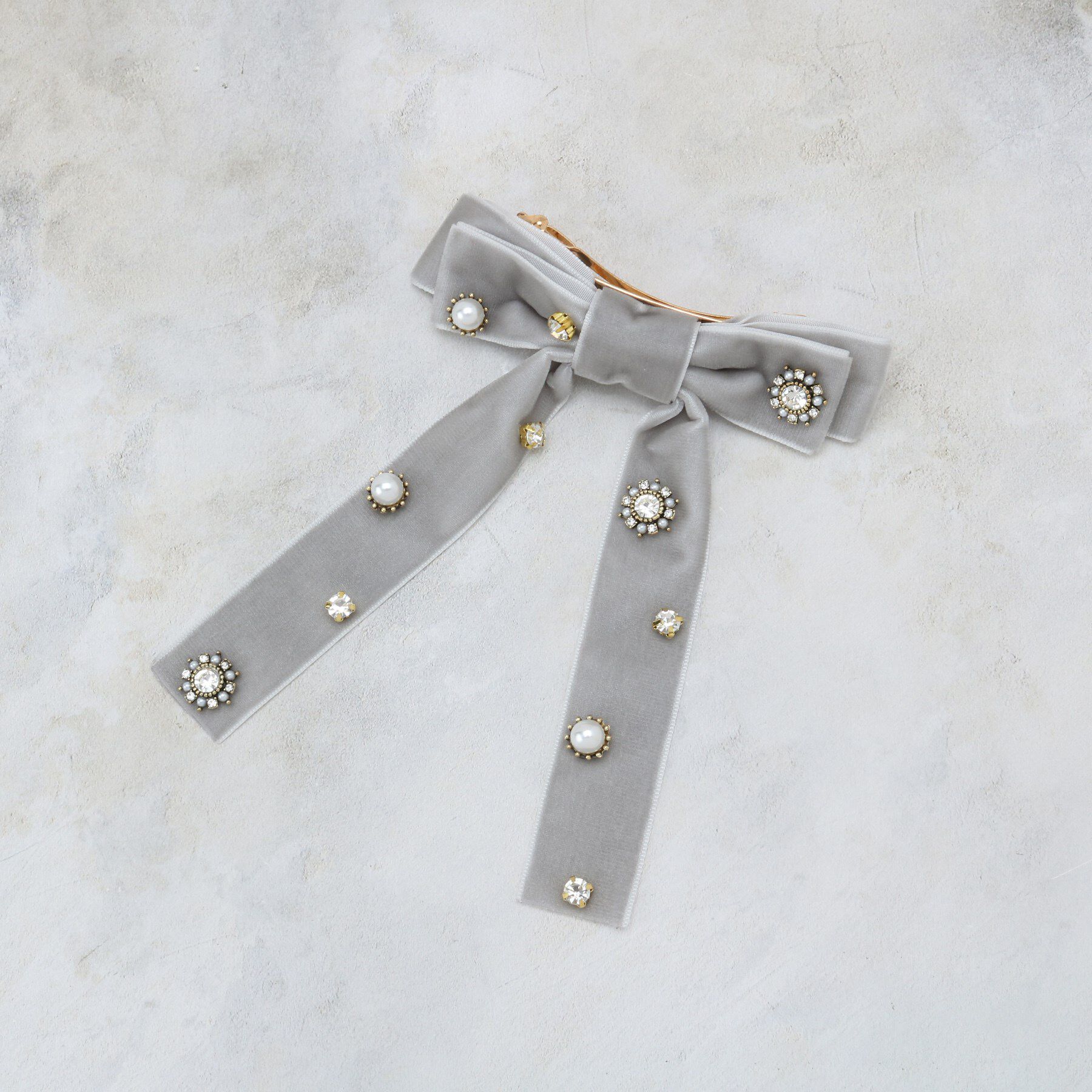 OPAQUE.CLIP「ビジュー&times;ベロア リボンバレッタ」|その他|グレー(012)