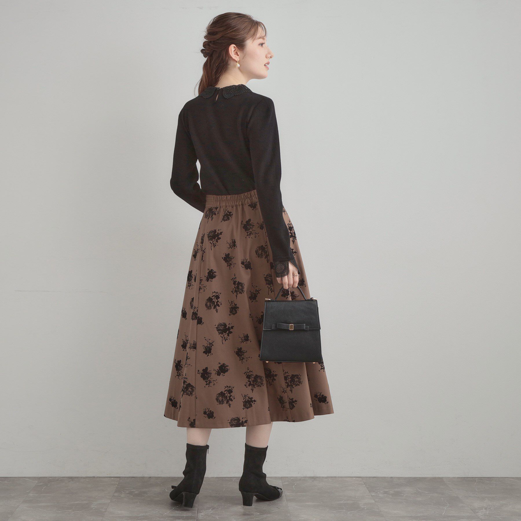 Couture broach「【着映え・フェミニン・通勤】レース衿カフス付きリブニット」|ニット・セーター|