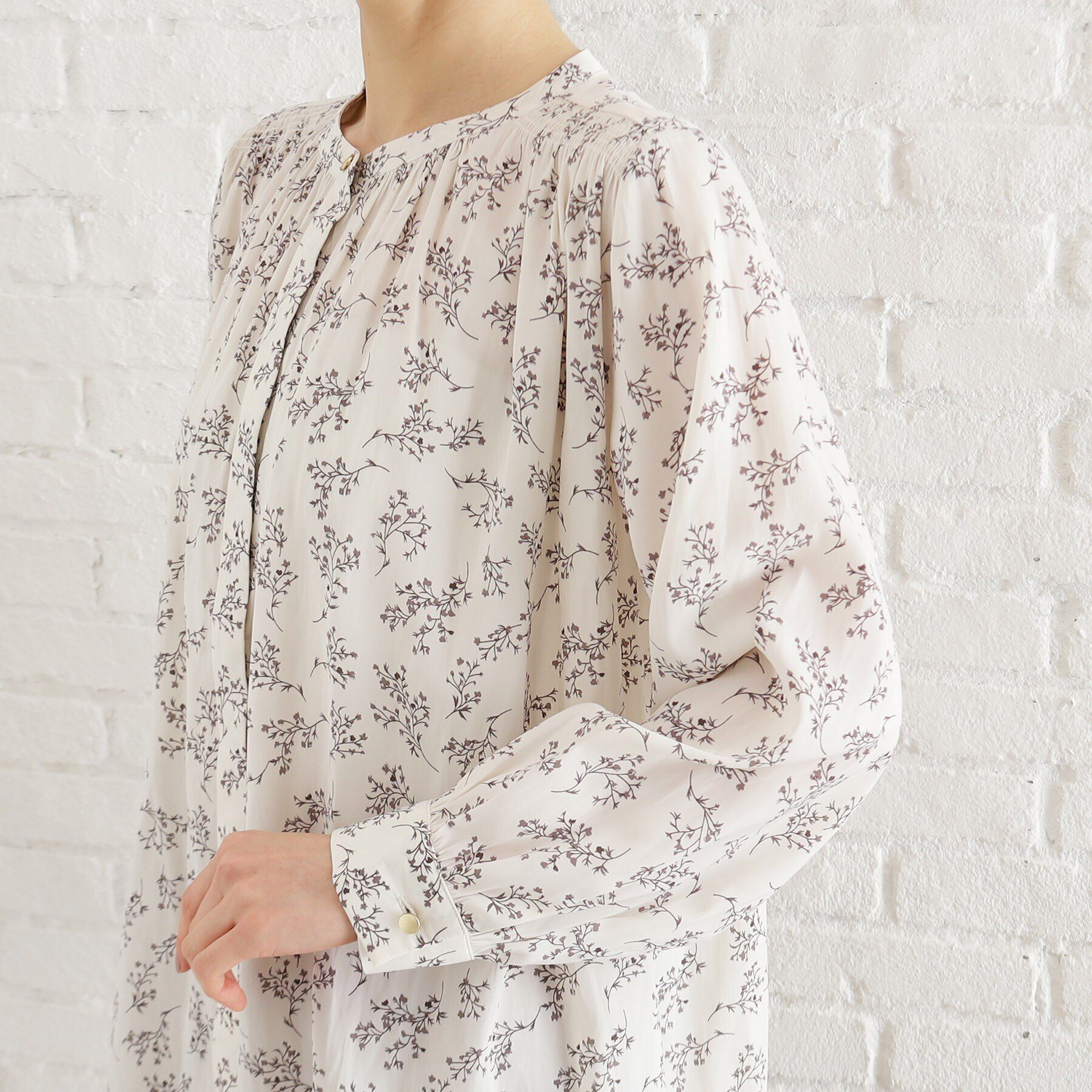 THE SHOP TK「【通勤/セレモニー】ヴィンテージサテンブラウス/洗える」|シャツ・ブラウス|