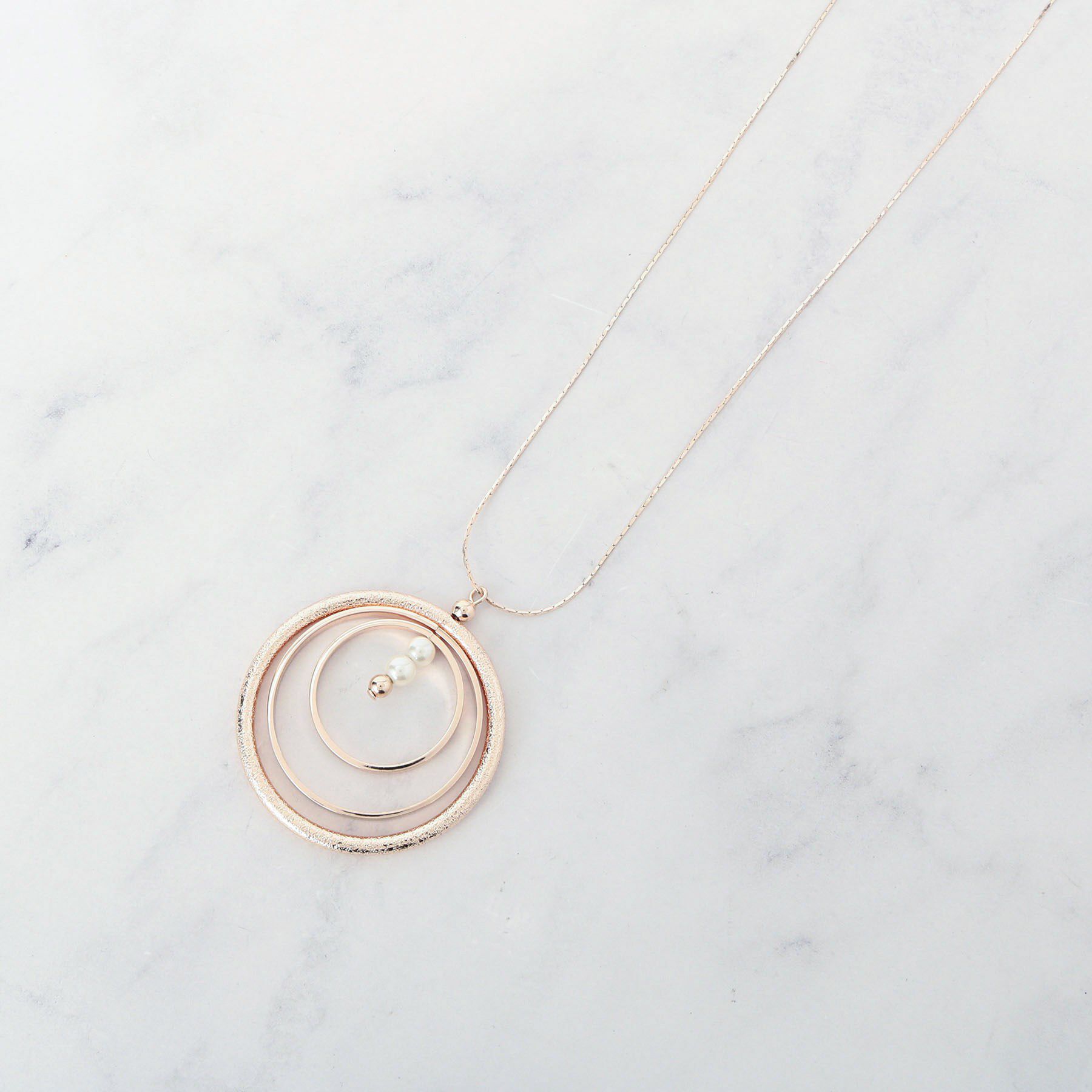 SHOO･LA･RUE「ざらざらサークル3連ネックレス」|ネックレス|ピンクゴールド(00