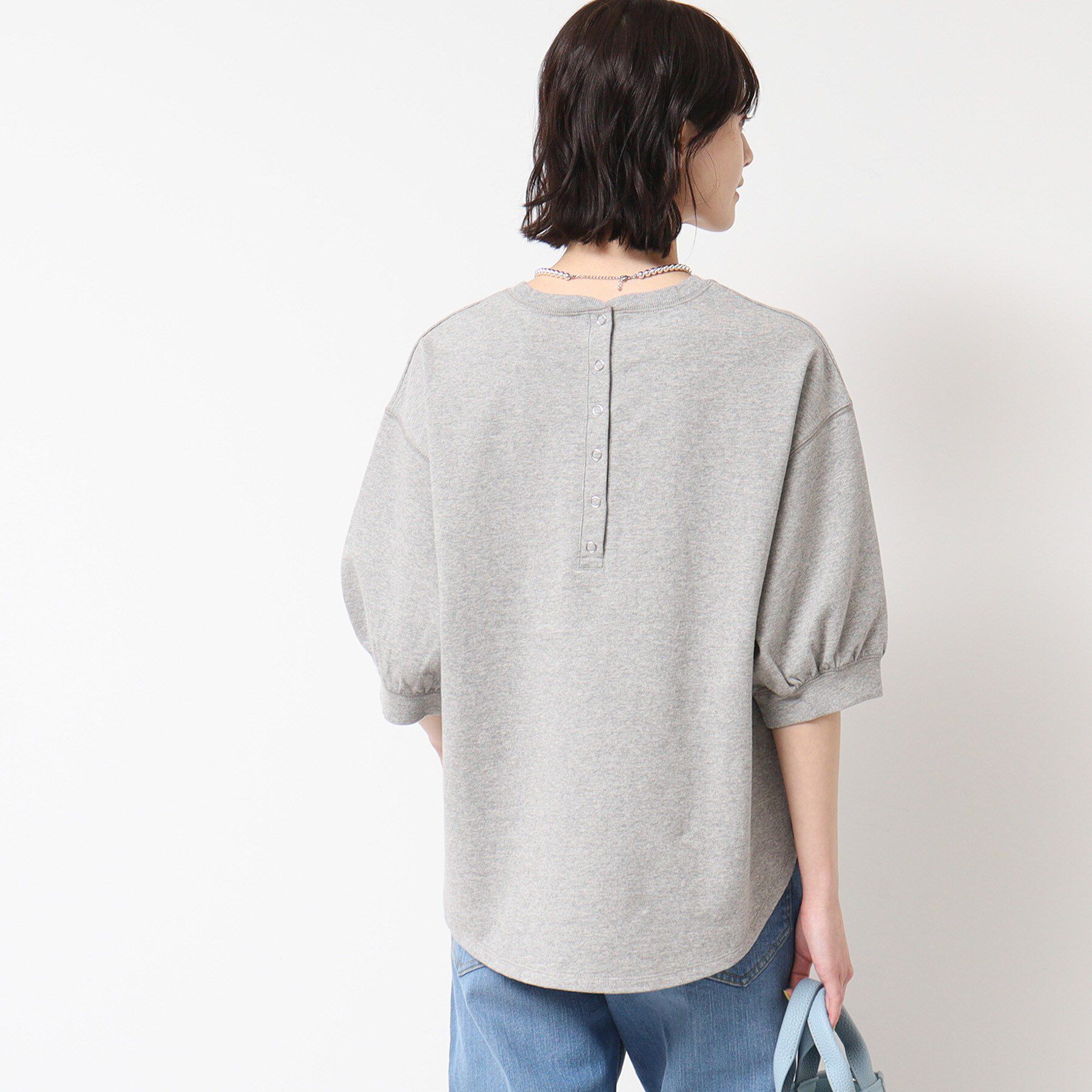 Dessin「【360度可愛い・洗える】バックヘンリーカットソー（5分袖/XS～L）」|Tシャツ・カットソー|