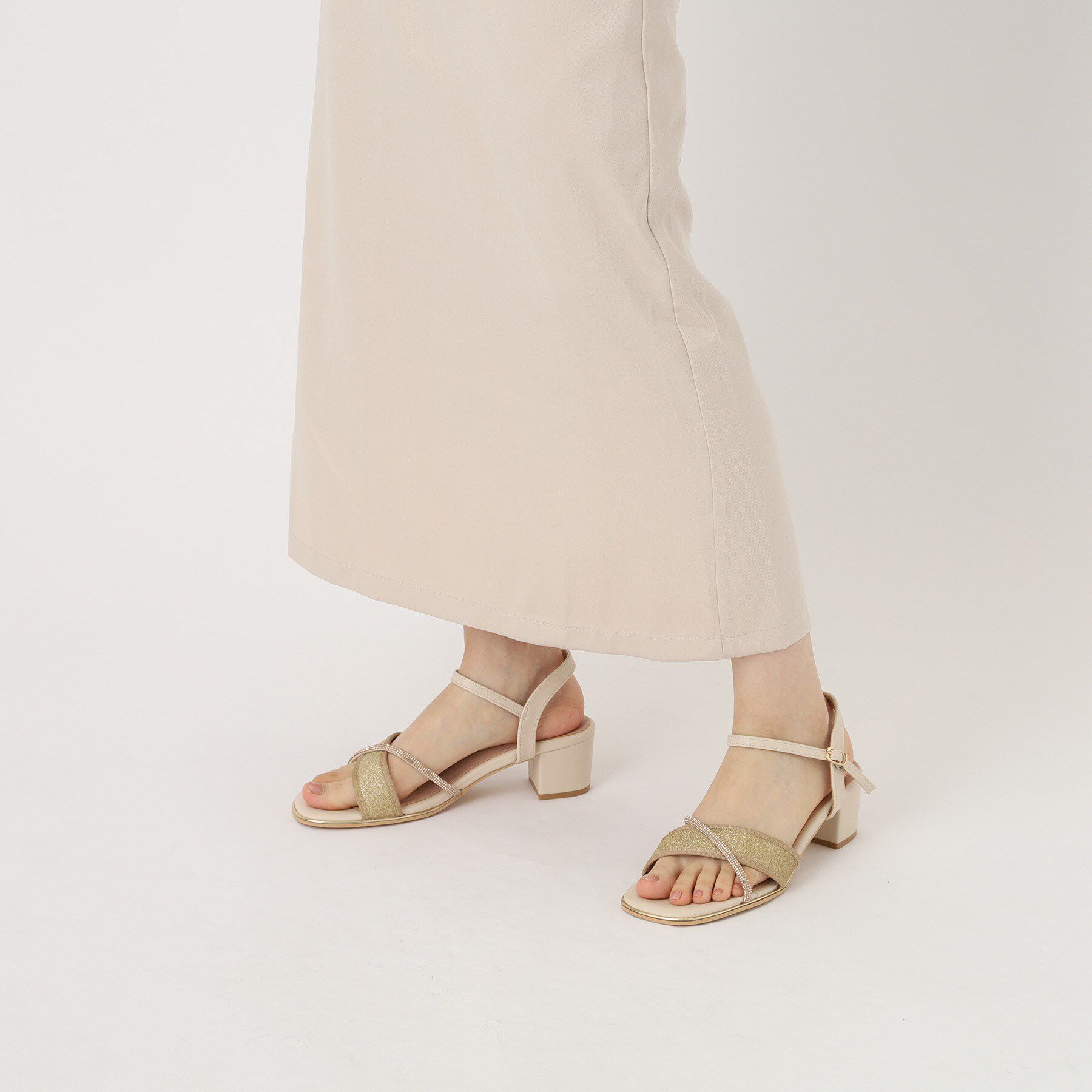 ESPERANZA「ラメ&times;ラインストーンスクエアトゥサンダル」|サンダル|