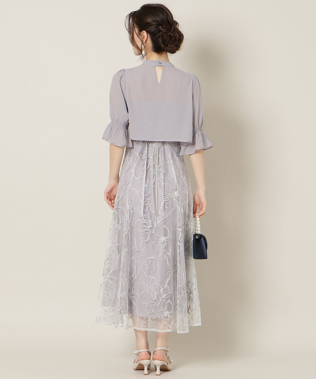 WILLSELECTION「フロントスリットフレアブラウス&times;フレアレースキャミワンピース」|ドレス|