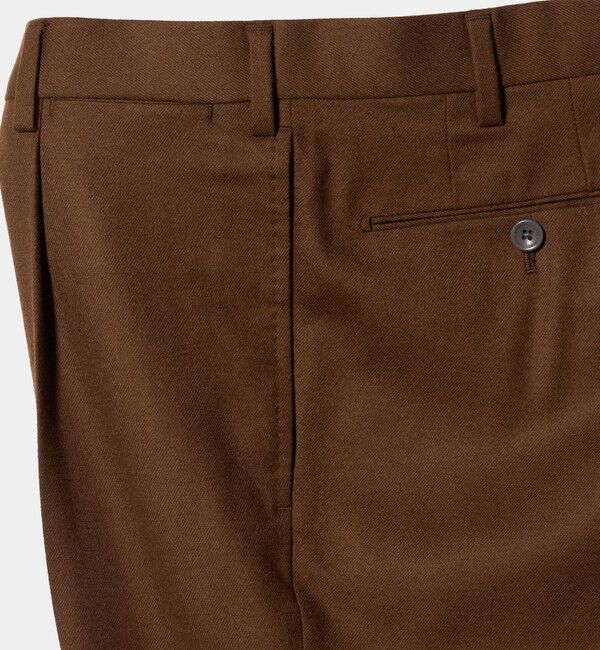 UNITED ARROWS「ライトサキソニー テーパード １プリーツ スラックス ヨコストレッチ」|スラックス|