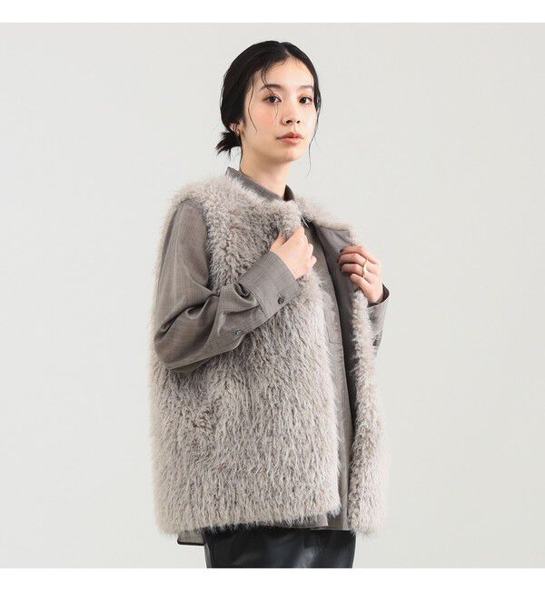 Demi-Luxe BEAMS 「ウェイビー フェイクファー ジレ」|ダウン|