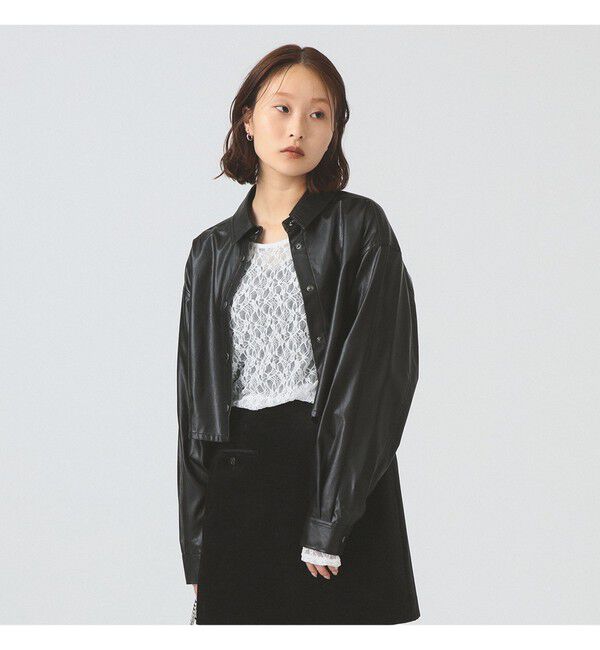 Ray BEAMS 「フェイクレザー クロップド シャツ」|シャツ・ブラウス|