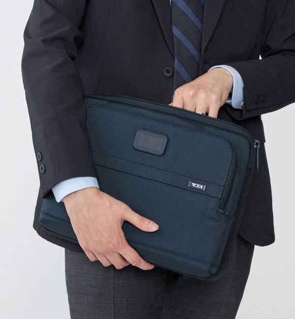 SHIPS「【SHIPS別注】TUMI:ミディアム（PC13インチまで）・ラップトップ・カバー」|ビジネスバッグ|