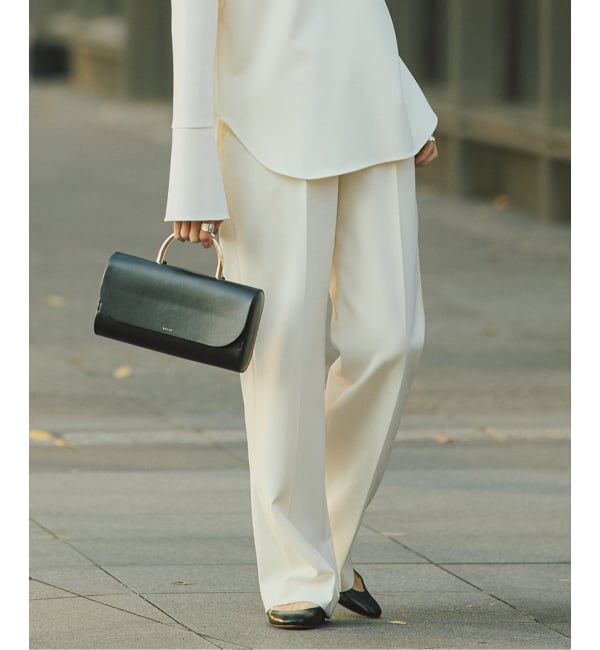 VERMEIL par iena「《追加2》ダブルクロスストレッチパンツ」|スラックス|ホワイト