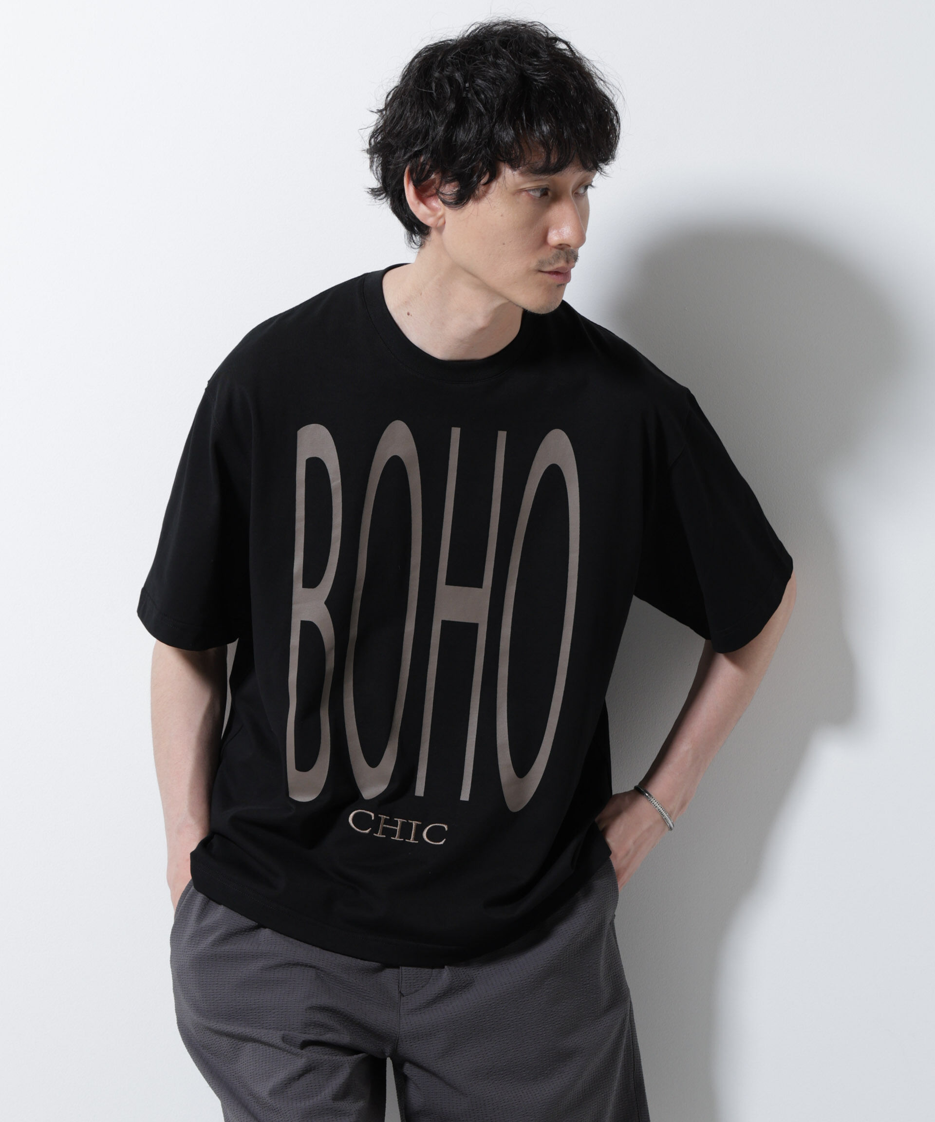 nano･universe「「BOHO CHIC」エディトリアル プリントTシャツ」|Tシャツ・カットソー|ブラック
