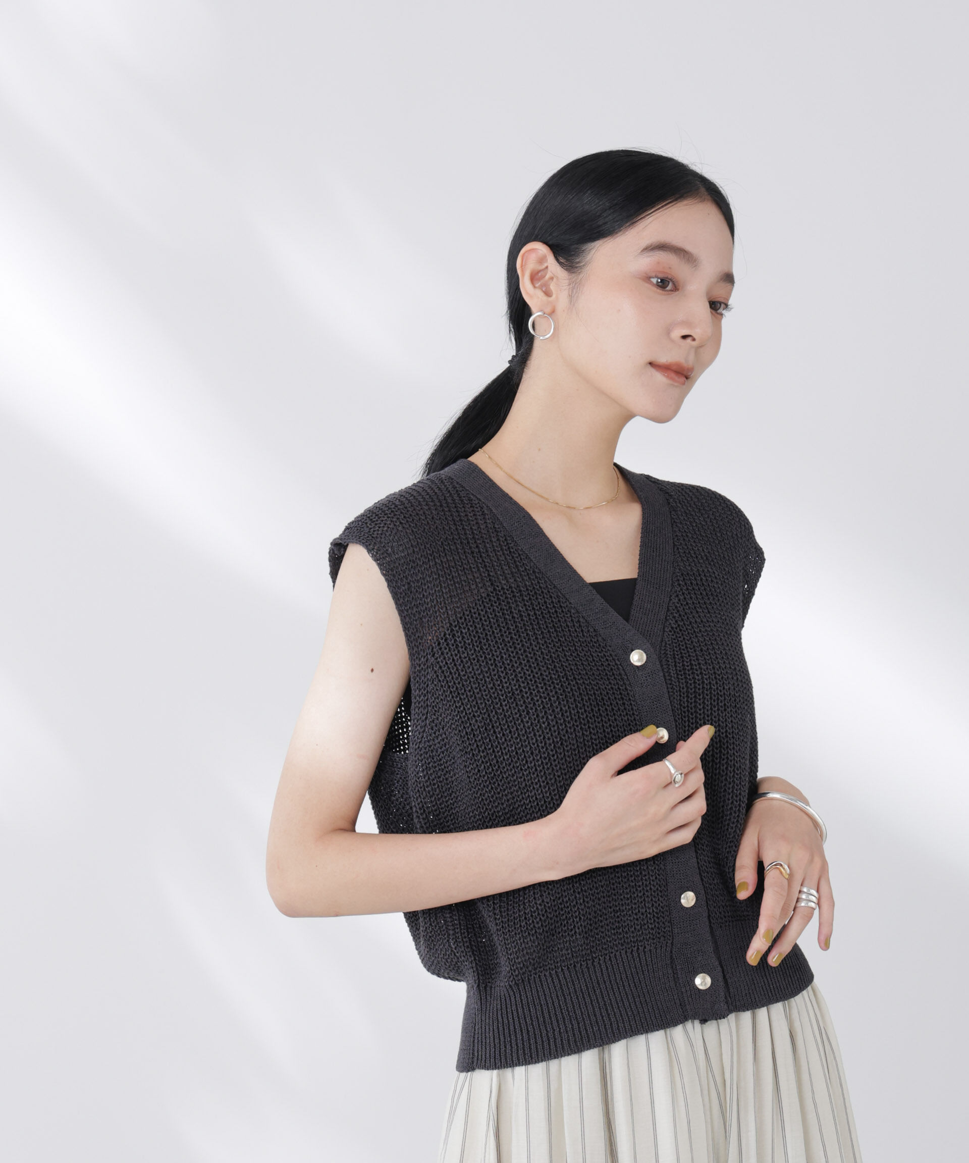 nano･universe「ペーパーヤーン畦ニットベスト」|ニット・セーター|