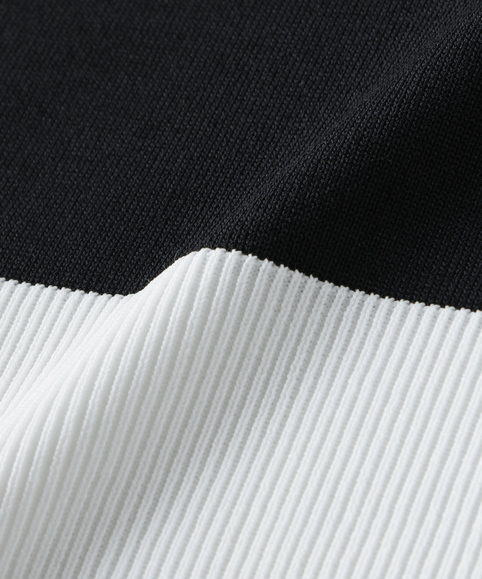 nano･universe「洗濯機洗可前後2way配色ニット」|ニット・セーター|