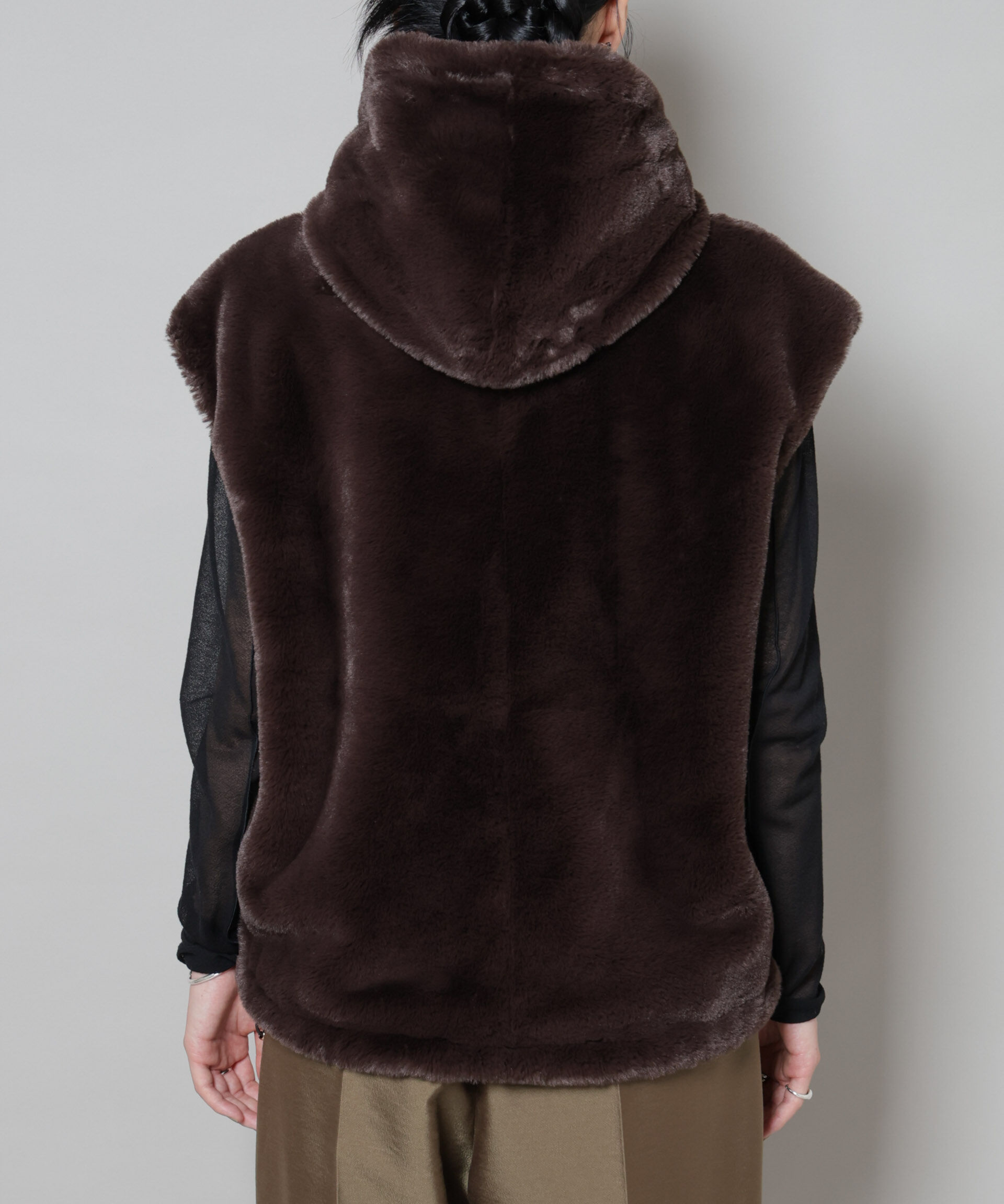 nano･universe「フェイクファーフードベスト」|テーラードジャケット|