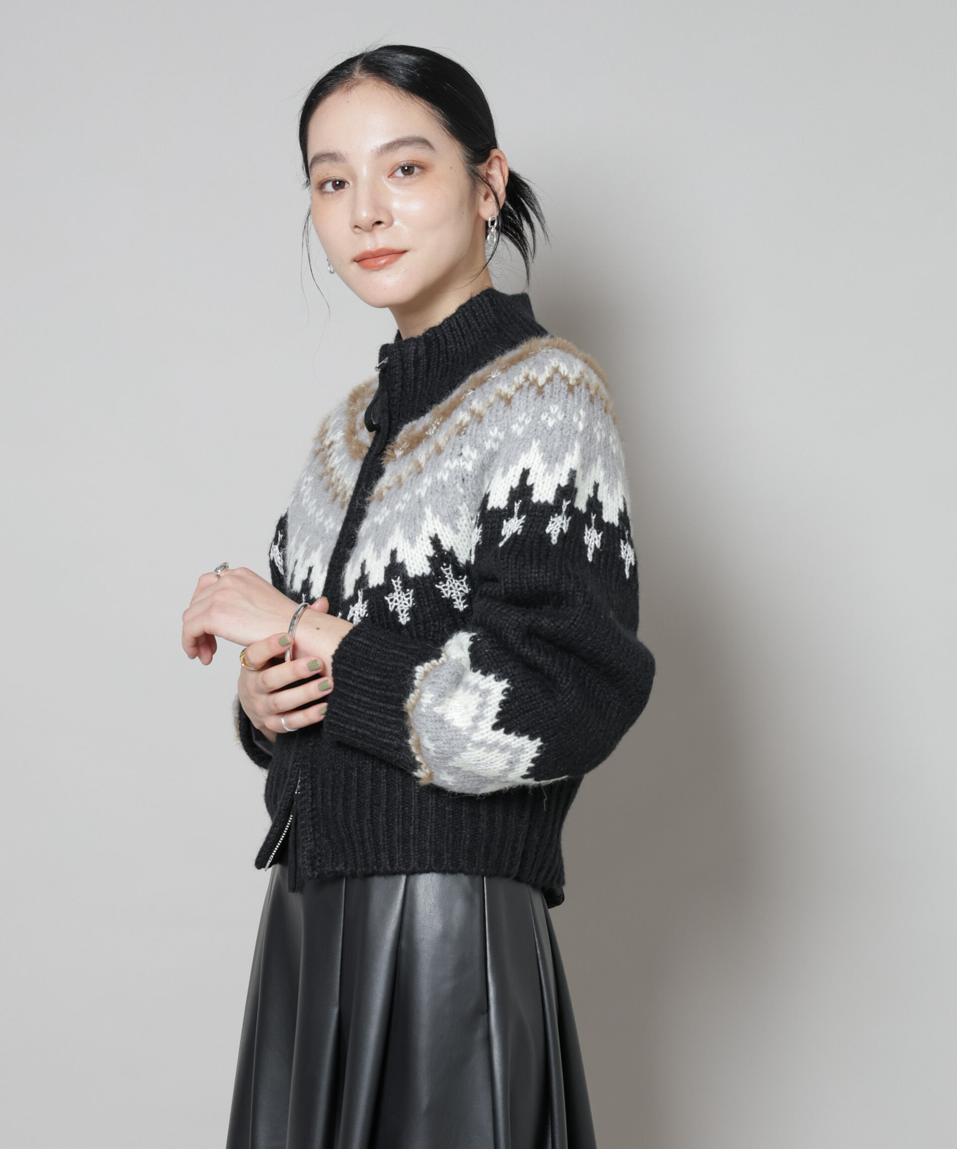 nano･universe「求心ショートzipカーディガン」|ニット・セーター|