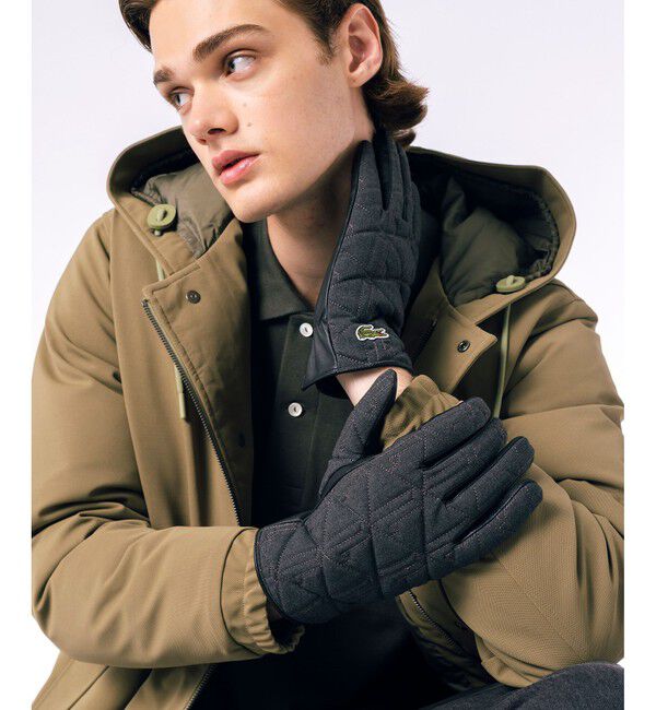 LACOSTE「モノグラムキルティング&times;レザーグローブ」|手袋|グレー