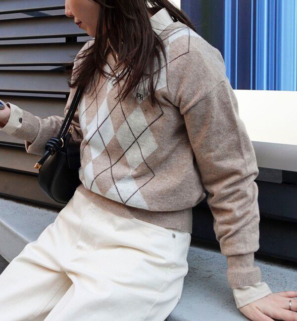 fredy emue「アーガイル柄インターシャVネックニット」|ニット・セーター|