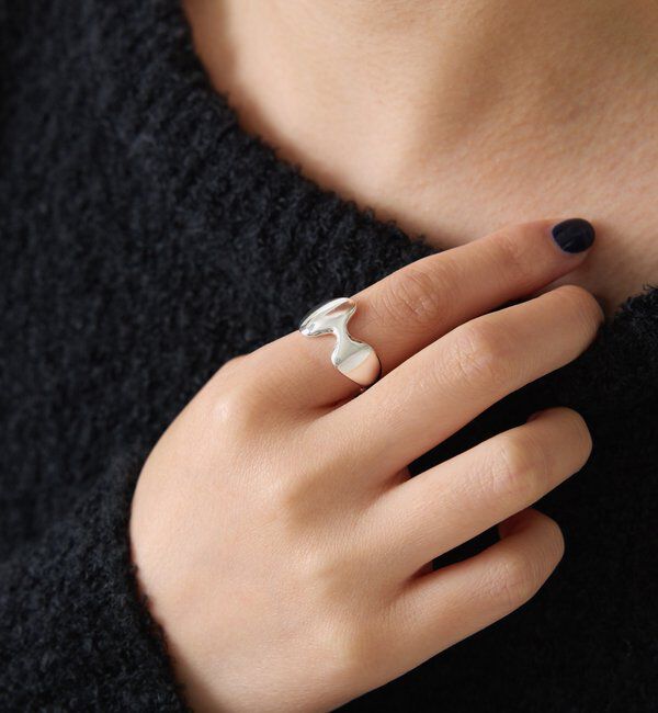  「【PAPILLONNER/パピヨネ】ニュアンスウェーブリング」|リング|シルバー