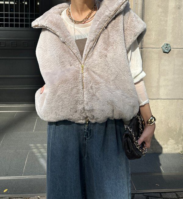  「フェイクミンクフーディージレ」|ベスト・ジレ|