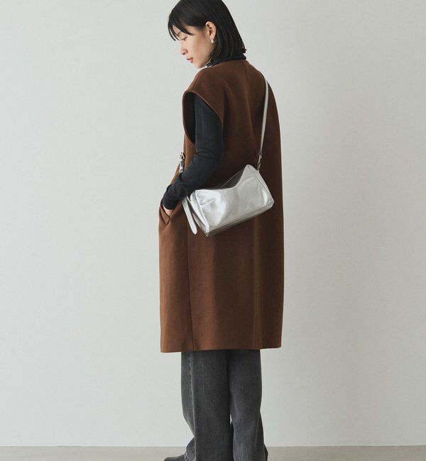  「レザースクエアショルダーバッグ」|ショルダー・メッセンジャー|