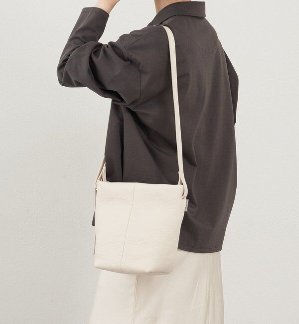  「【再値下げ】レザーミニショルダーバッグ」|ショルダー・メッセンジャー|