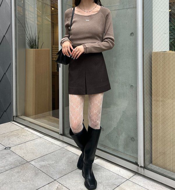  「プレート付きクルーリブニット」|ニット・セーター|