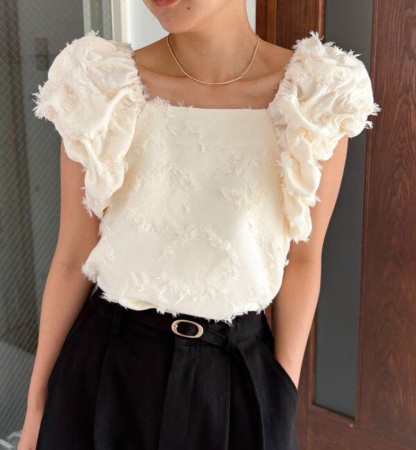  「【SNSで話題！/オケージョンにも◎】ジャガードパフショルダートップス」|シャツ・ブラウス|