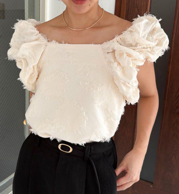  「【SNSで話題！/オケージョンにも◎】ジャガードパフショルダートップス」|シャツ・ブラウス|